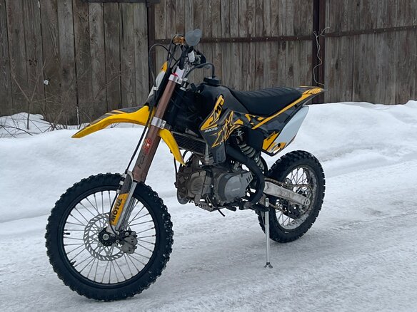 2024 JMC 150 MX, золотистый, 85000 рублей - вид 2