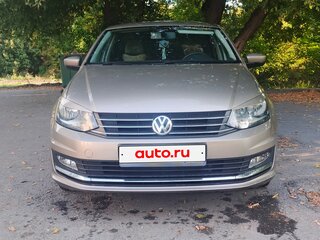 2015 Volkswagen Polo V Рестайлинг, бежевый, 1050000 рублей, вид 2