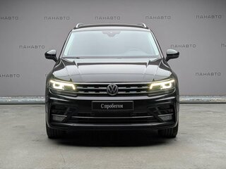 2020 Volkswagen Tiguan II, чёрный, 2799000 рублей, вид 2