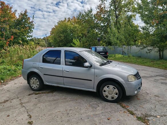 2007 Renault Logan I, серый, 333000 рублей - вид 4