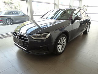 2021 Audi A4 35 TFSI V (B9) Рестайлинг, серый, 2819000 рублей, вид 3