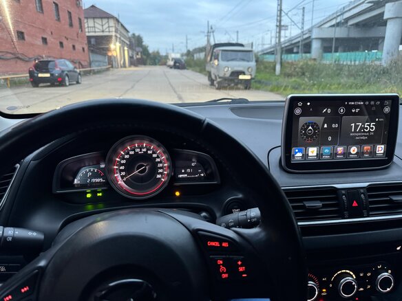 2013 Mazda 3 III (BM), коричневый, 880000 рублей - вид 18