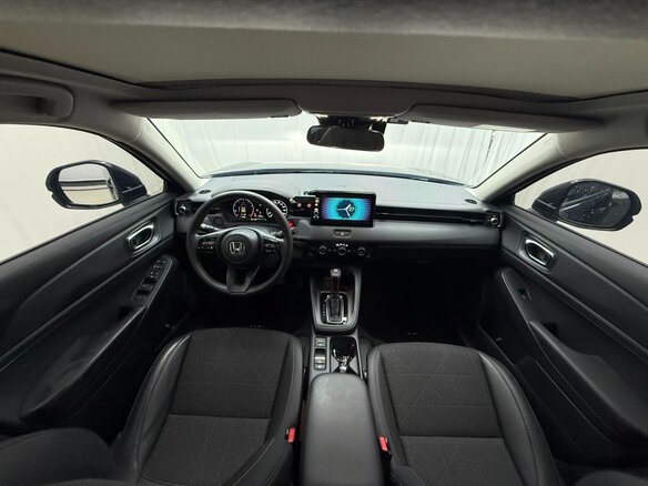2023 Honda Vezel II, чёрный, 1540000 рублей - вид 11