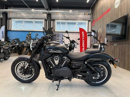 2026 QJMotor SRV 600 V2, чёрный, 549000 рублей, вид 1