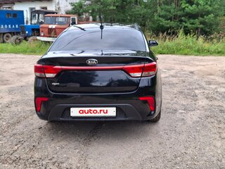 2017 Kia Rio IV, чёрный, 1200000 рублей, вид 4