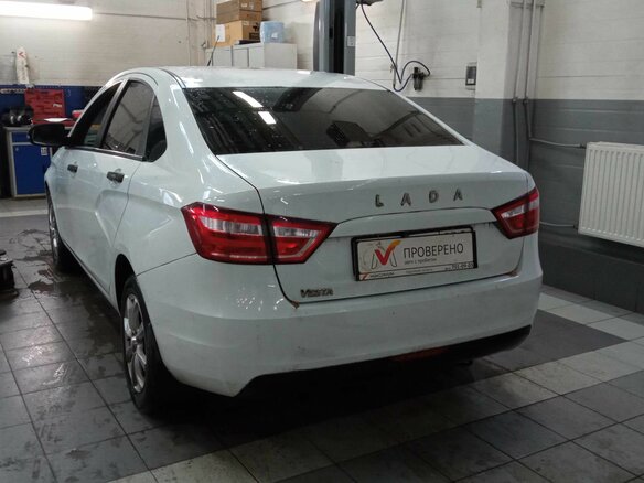 2020 Lada (ВАЗ) Vesta I, белый, 1030000 рублей - вид 3