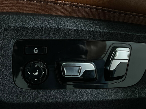 2026 BMW X7 40d I (G07) Рестайлинг, чёрный - вид 23