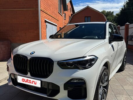 2019 BMW X5 30d IV (G05/G18), белый, 4950000 рублей, вид 1