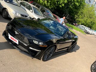 2021 Ford Mustang VI Рестайлинг, чёрный, 3799000 рублей, вид 3