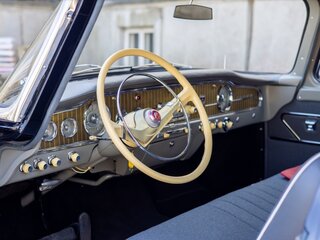 1966 ГАЗ 13 «Чайка», чёрный, 13500000 рублей, вид 4