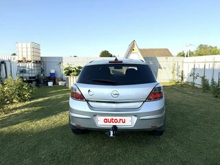 2009 Opel Astra H Рестайлинг, белый, 480000 рублей, вид 4