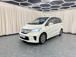 2011 Honda Freed I Рестайлинг, белый, 1039000 рублей, вид 2