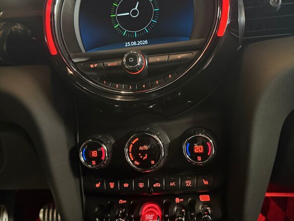2020 Mini Hatch JCW III (F55/F56) Рестайлинг, оранжевый, 3100000 рублей - вид 25