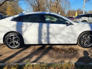2022 Chevrolet Malibu IX Рестайлинг, белый, 1300000 рублей, вид 5
