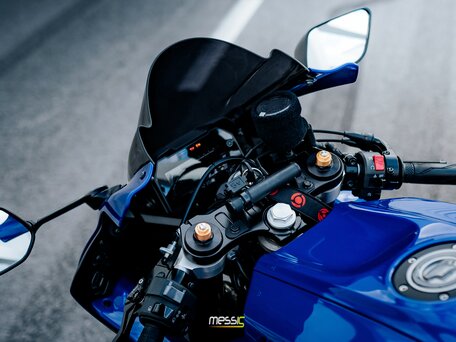 2023 Yamaha YZF-R7, синий, 980000 рублей, вид 4