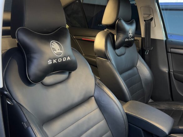 2019 Skoda Octavia III (A7) Рестайлинг, зелёный, 1650000 рублей - вид 14