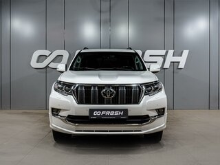 2020 Toyota Land Cruiser Prado 150 Series Рестайлинг 2, белый, 6849000 рублей, вид 3