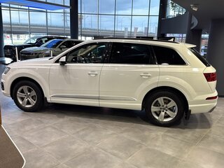 2017 Audi Q7 II (4M), белый, 2720000 рублей, вид 3