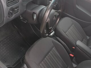 2019 Volkswagen Polo V Рестайлинг, белый, 960000 рублей, вид 2