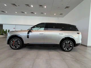 2025 Lynk & Co 900, серебристый, 8400000 рублей, вид 4