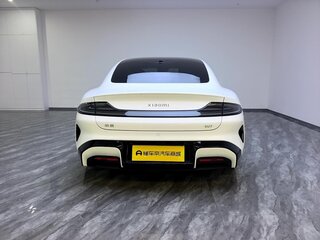 2026 Xiaomi SU7 I Рестайлинг, белый, 6250000 рублей, вид 3
