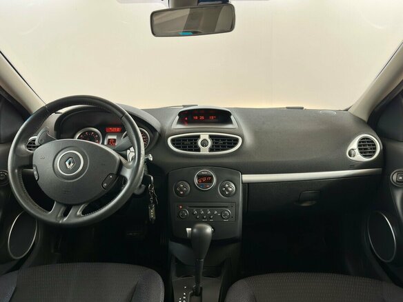2007 Renault Clio III, красный, 649000 рублей - вид 4