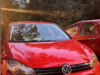 2011 Volkswagen Golf VI, красный, 800000 рублей, вид 1