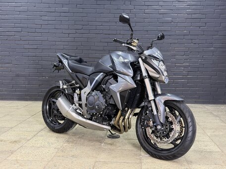 2008 Honda CB 1000R, серый, 725000 рублей, вид 2