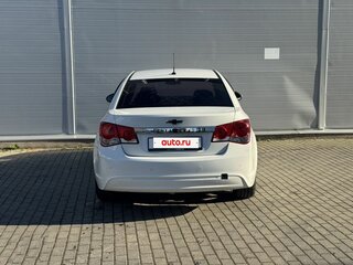 2013 Chevrolet Cruze I Рестайлинг, белый, 675000 рублей, вид 5