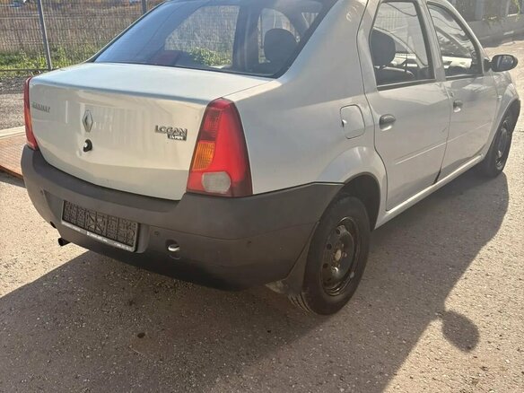 2007 Renault Logan I, серый, 192000 рублей - вид 1