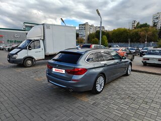 2020 BMW 5 серии 530d xDrive VII (G30/G31/G38), серебристый, 4050000 рублей, вид 5