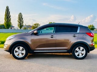 2013 Kia Sportage III, коричневый, 1350000 рублей, вид 4