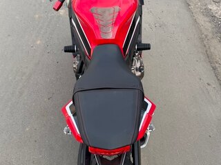 2021 Honda CBR 650R, красный, 899000 рублей, вид 4
