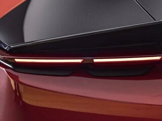 2026 Ferrari 12Cilindri, красный, 60900000 рублей, вид 5