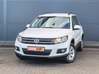 2012 Volkswagen Tiguan I Рестайлинг, белый, 1379000 рублей, вид 1