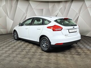 2015 Ford Focus III Рестайлинг, белый, 919000 рублей, вид 4