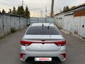 2020 Kia Rio IV, серый - вид 3