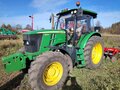 2021 John Deere 6000 Series, зелёный, 7000000 рублей - вид 1