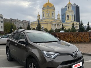 2018 Toyota RAV4 IV (XA40) Рестайлинг, коричневый, 2500000 рублей, вид 1