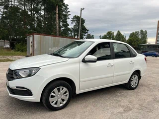 2021 Lada (ВАЗ) Granta I Рестайлинг, белый, 640000 рублей, вид 2