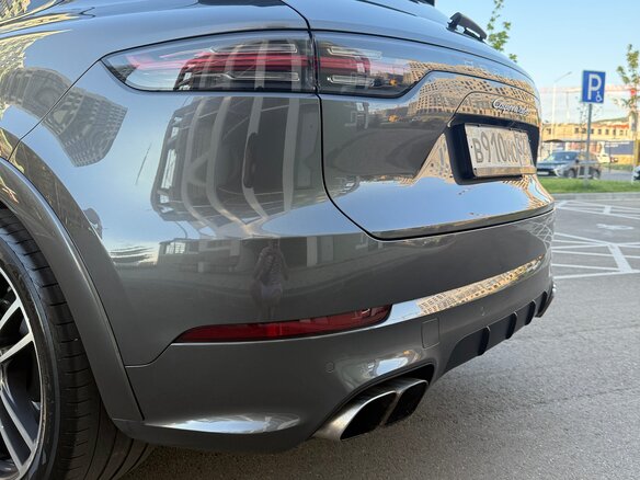 2019 Porsche Cayenne Turbo III, серый, 5700000 рублей - вид 29