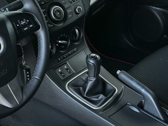 2011 Mazda 3 II (BL), белый, 675000 рублей - вид 28
