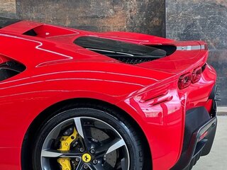 2021 Ferrari SF90 Stradale, красный, 33500000 рублей, вид 5