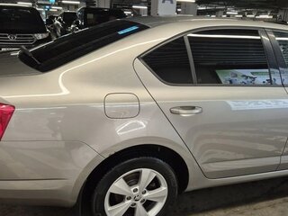 2013 Skoda Octavia III (A7), бежевый, 1400000 рублей, вид 3