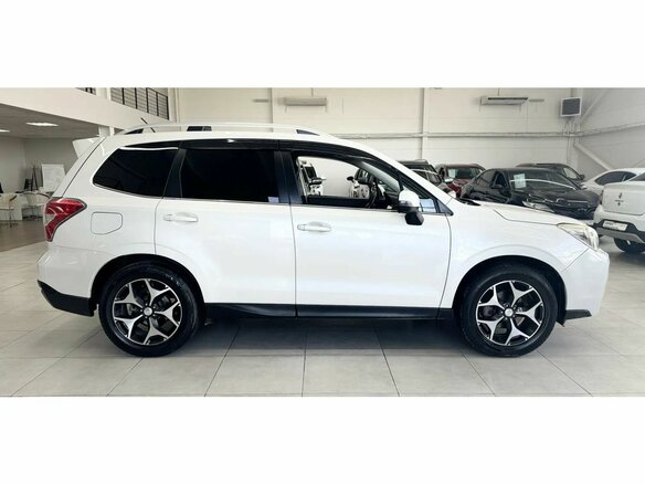 2013 Subaru Forester IV, белый, 1599000 рублей - вид 7