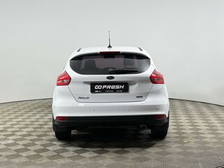 2017 Ford Focus III Рестайлинг, белый, 1275000 рублей, вид 4