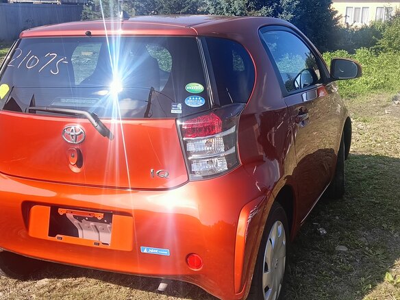 2013 Toyota iQ, оранжевый, 720000 рублей - вид 3