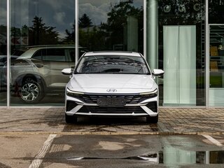 2026 Hyundai Elantra VII (CN7) Рестайлинг, белый, 2395000 рублей, вид 2