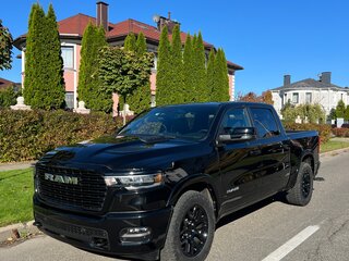 2025 Ram 1500 Crew Cab V Рестайлинг, чёрный, 6350000 рублей, вид 1