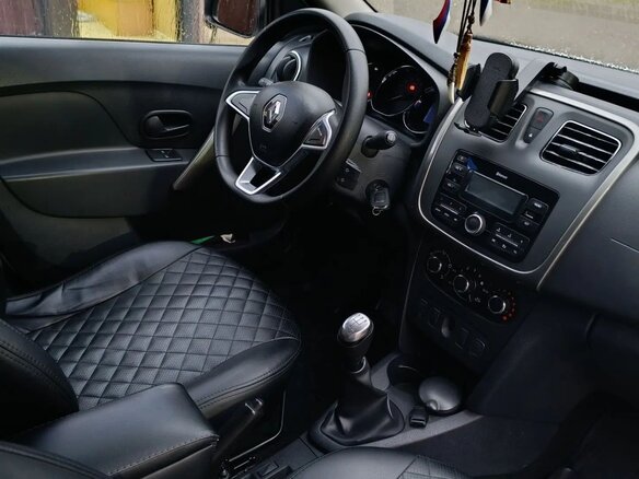 2021 Renault Logan II Рестайлинг, белый, 850000 рублей - вид 5